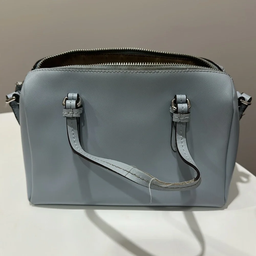Authentic coach handbag - Picture 4 of 5
